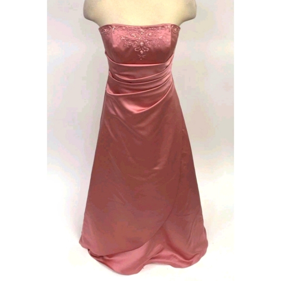 David's Bridal Pink Gown - Picture 2 of 11